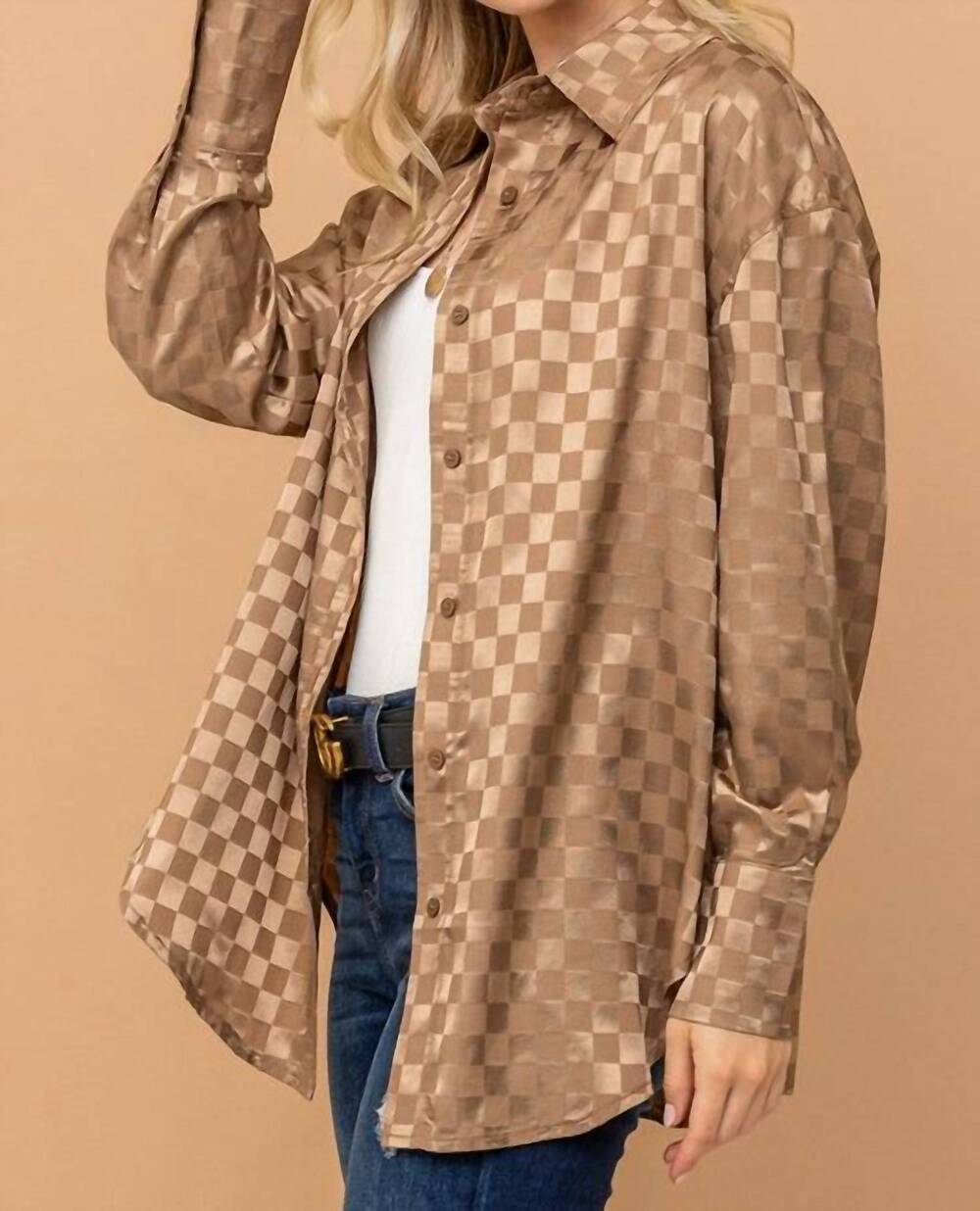 NEW AND THE WHY checking out the sights top in taupe